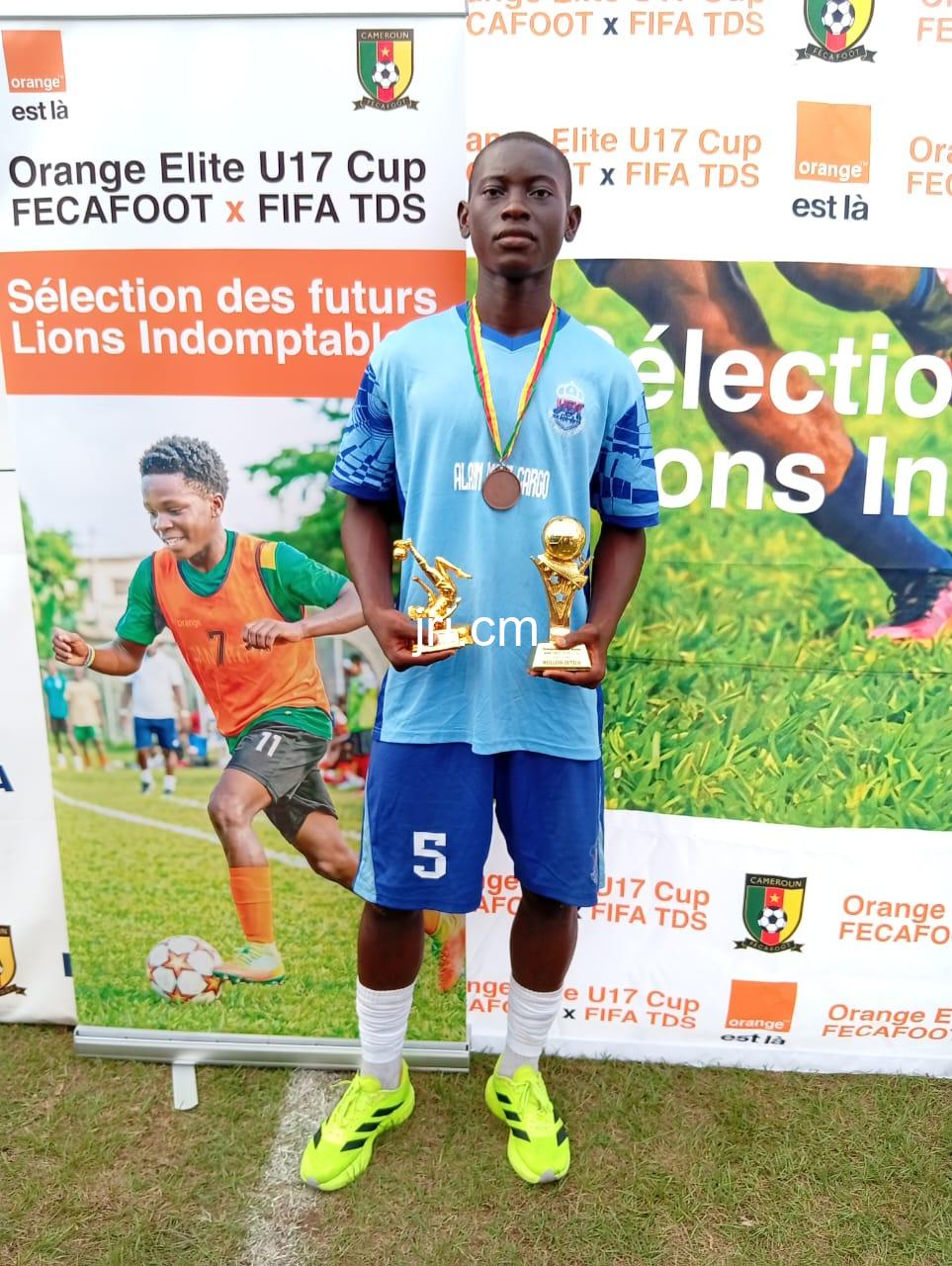Frédéric Junior NOA : MEILLEUR JOUEUR ET MEILLEUR BUTEUR